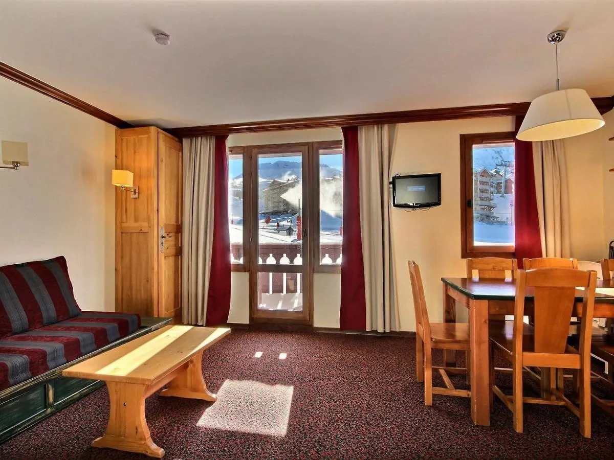 Appartement 3 Pieces Avec Balcon Et 2 Salles De Bains, 6 Personnes, Plagne Soleil - Fr-1-455-48 La Plagne 0*,  France